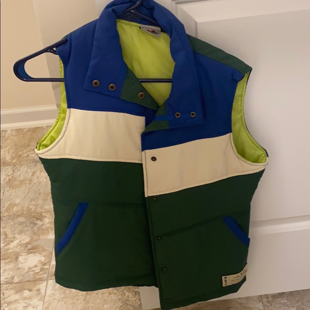 EUC Kavu vest